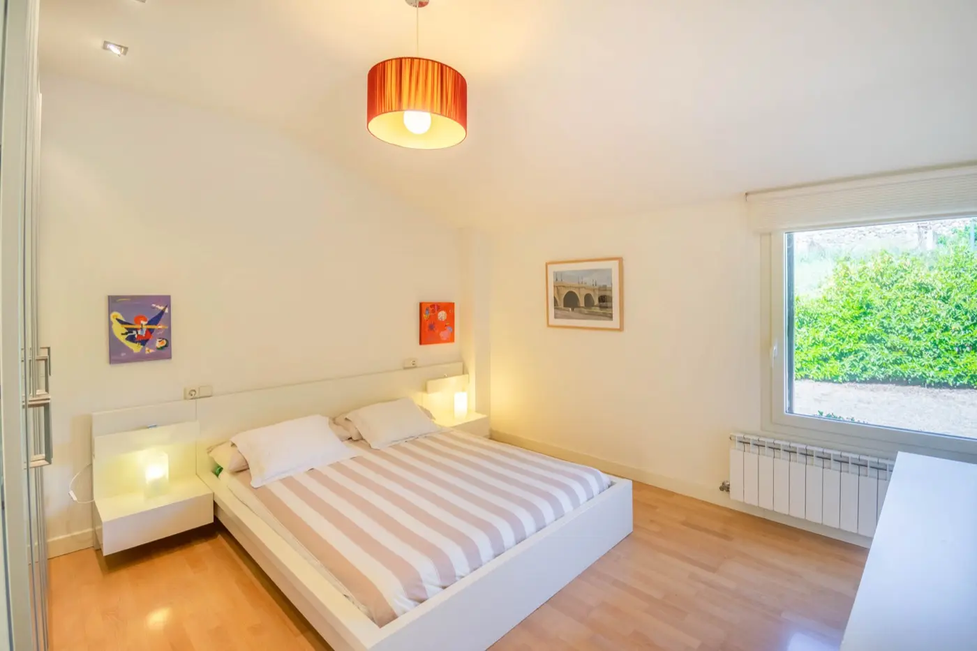 Habitaciones de Casa Rural Gazaga con camas dobles e individuales